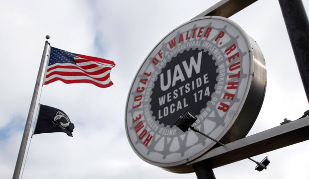 The United Automobile Workers Local 174 sign outside their building in Romulus, Michigan, March 2013. (AP/Paul Sancya)
