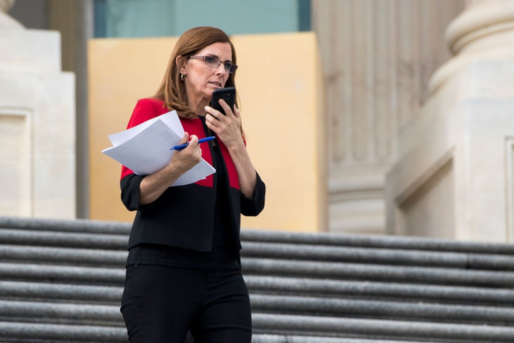 Rep. Martha McSally (R-AZ) walks down the U.S. House steps, January 2018. (Getty/Bill Clark)